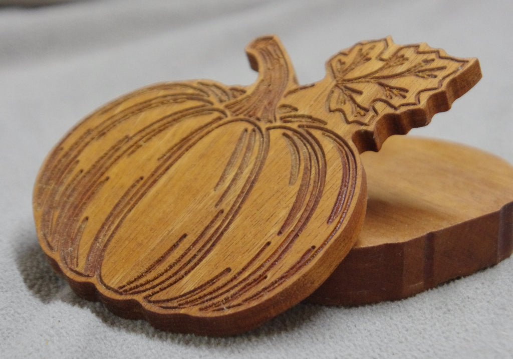 mahogany pumpkin fall décor